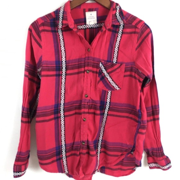 American Eagle Outfitters Top Medium Pink Plaid Flannel Button Up Long Sleeve - Picture 1 of 12